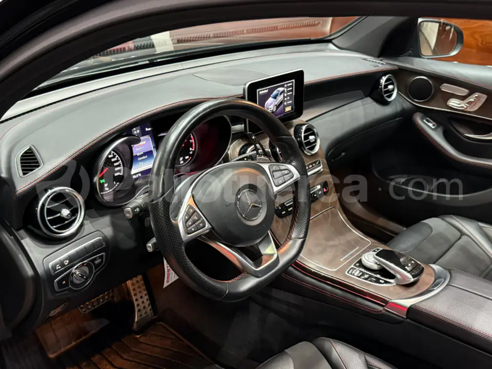 Foto 11 de Mercedes Benz GLC 43 Coupe