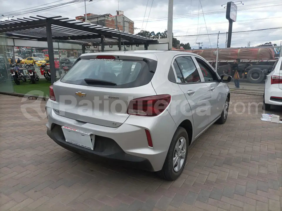 Foto 6 de Chevrolet ONIX LT TURBO
