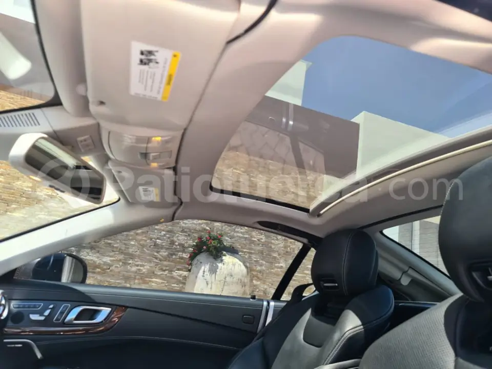 Foto 8 de Mercedes Benz SL400