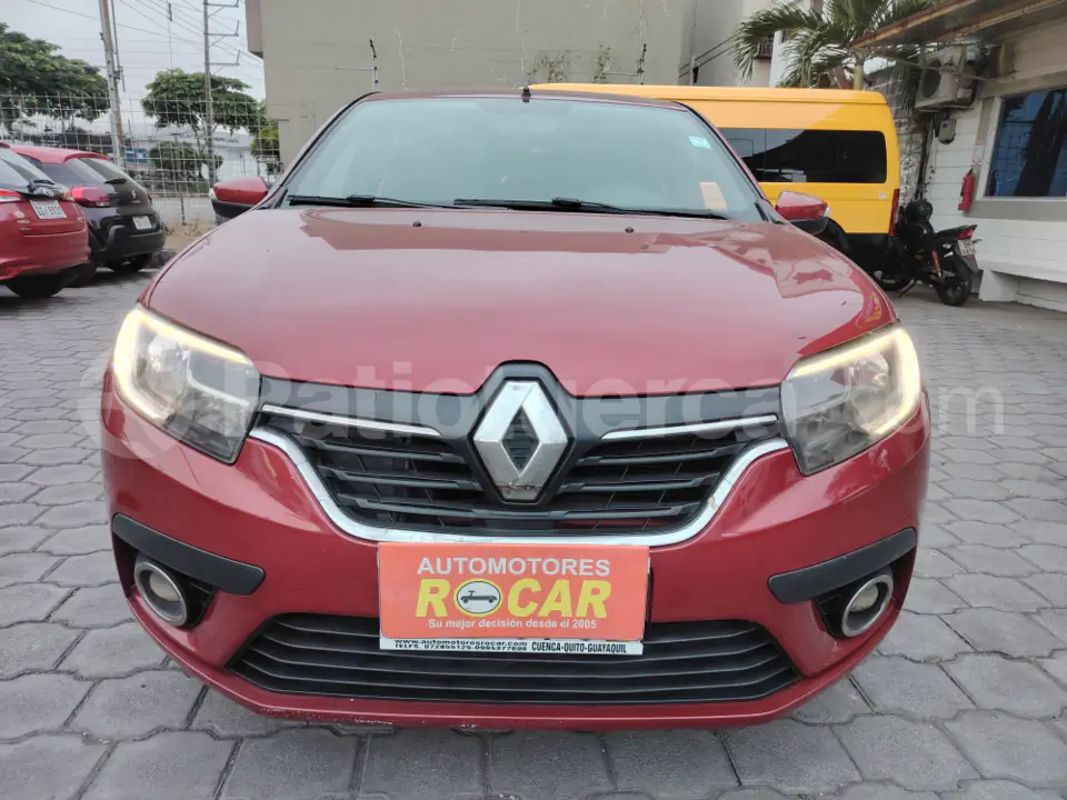 Foto 1 de Renault Logan zen fase II