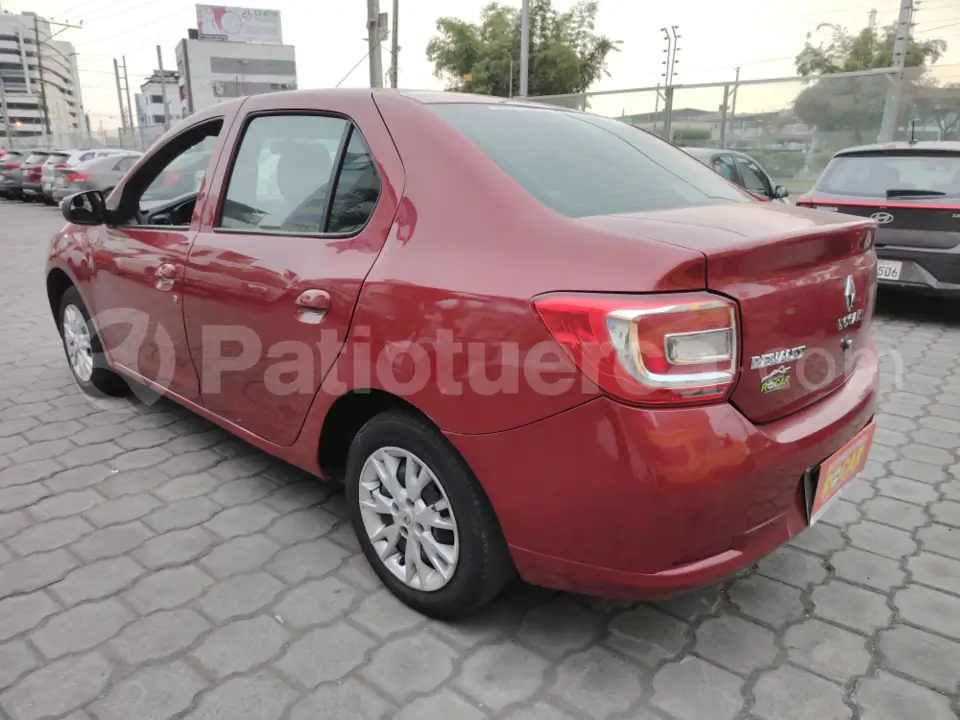 Foto 5 de Renault Logan zen fase II