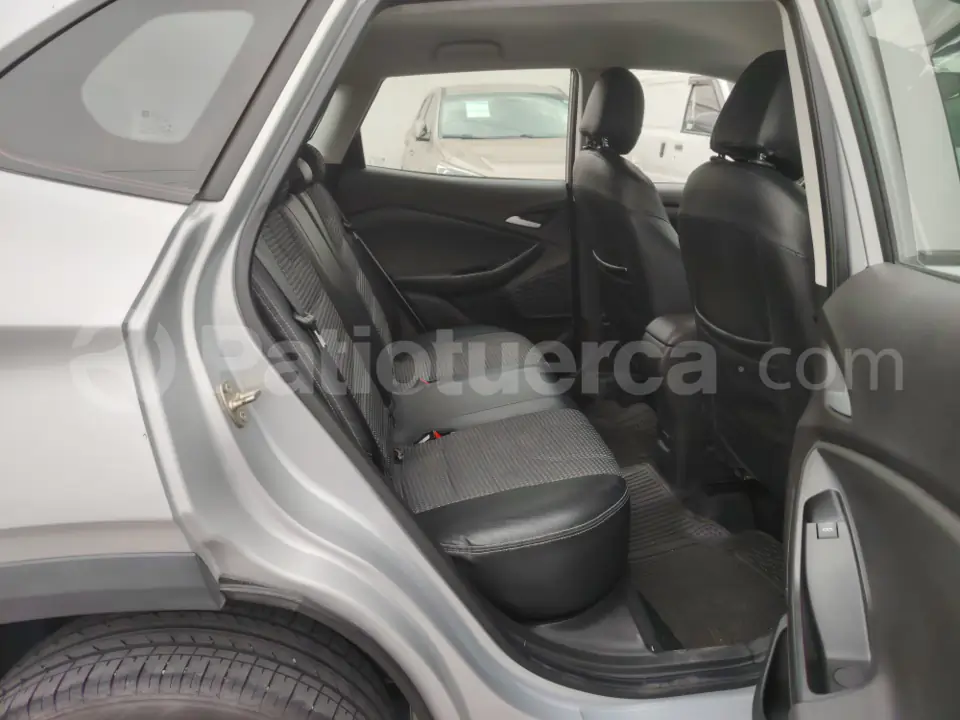 Foto 7 de Chevrolet Tracker LT