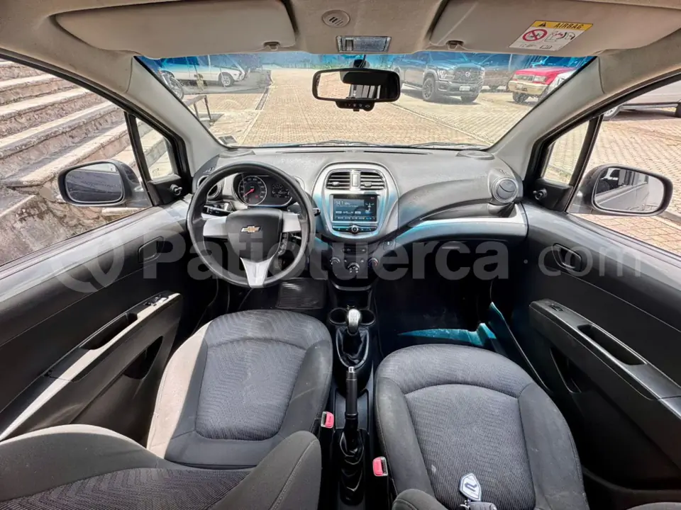 Foto 4 de Chevrolet Spark GT