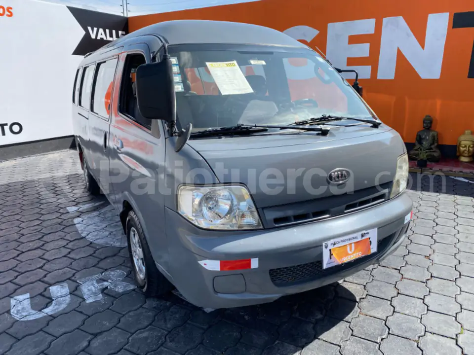 Foto 2 de Kia Pregio