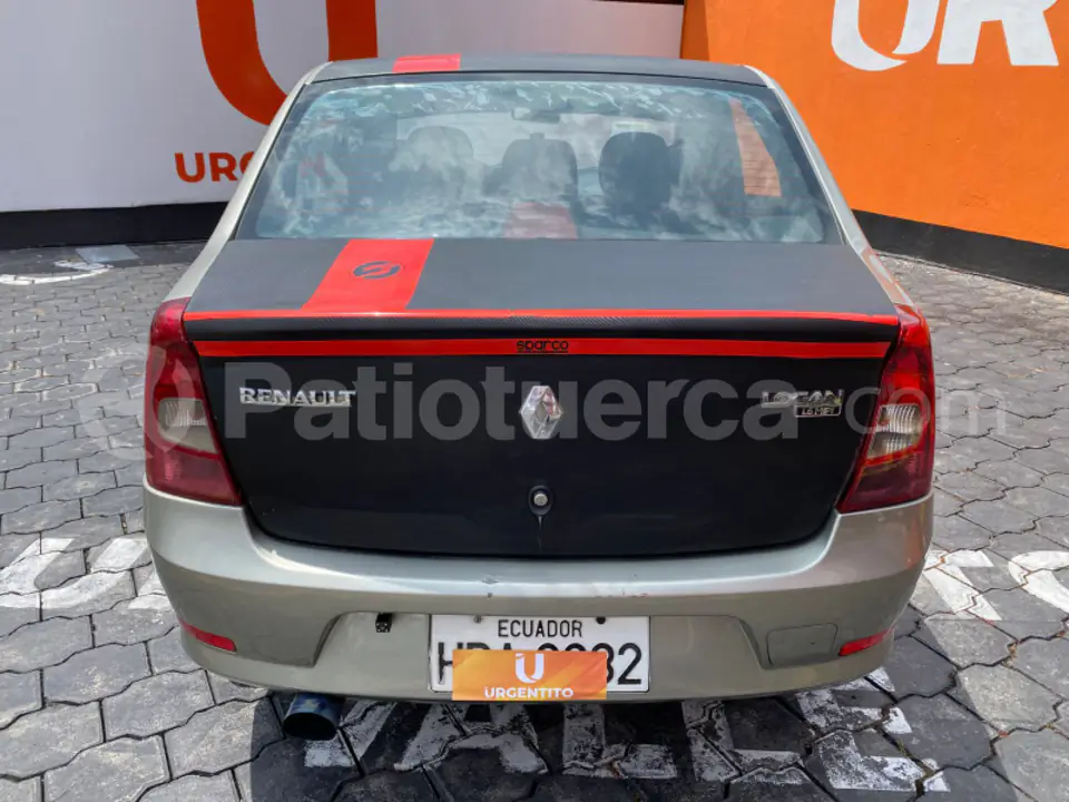 Foto 6 de Renault Logan