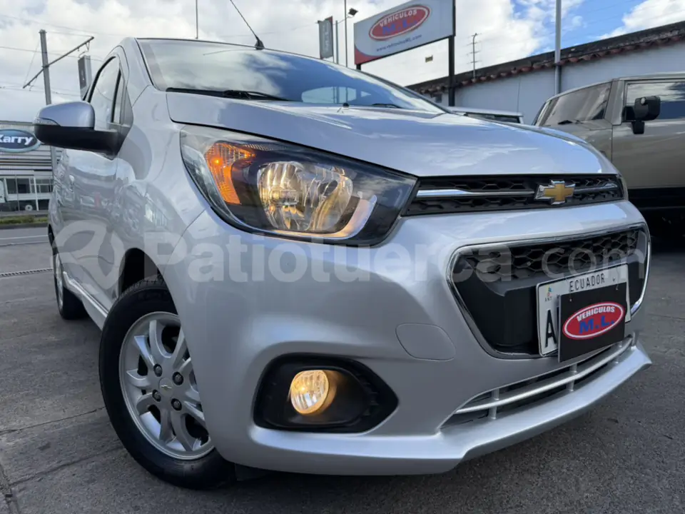 Foto 4 de Chevrolet Spark GT LTZ