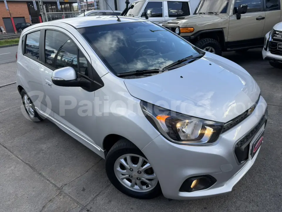 Foto 6 de Chevrolet Spark GT LTZ