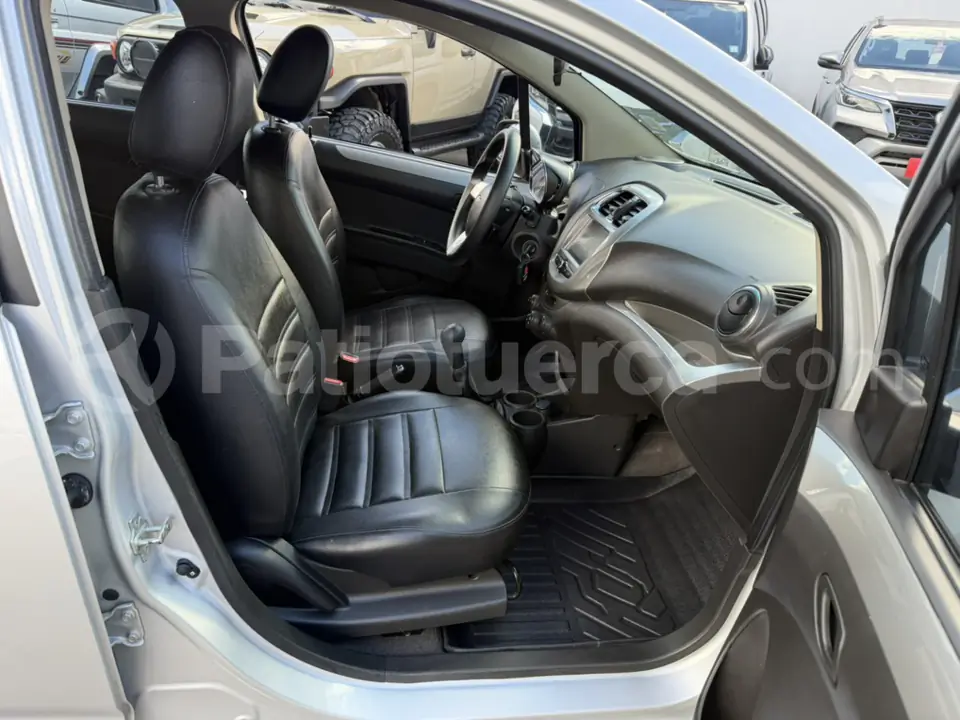 Foto 24 de Chevrolet Spark GT LTZ