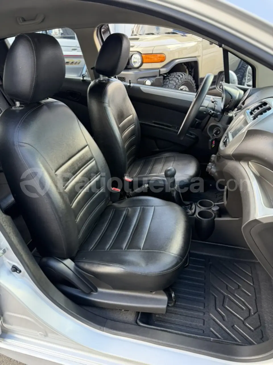 Foto 25 de Chevrolet Spark GT LTZ