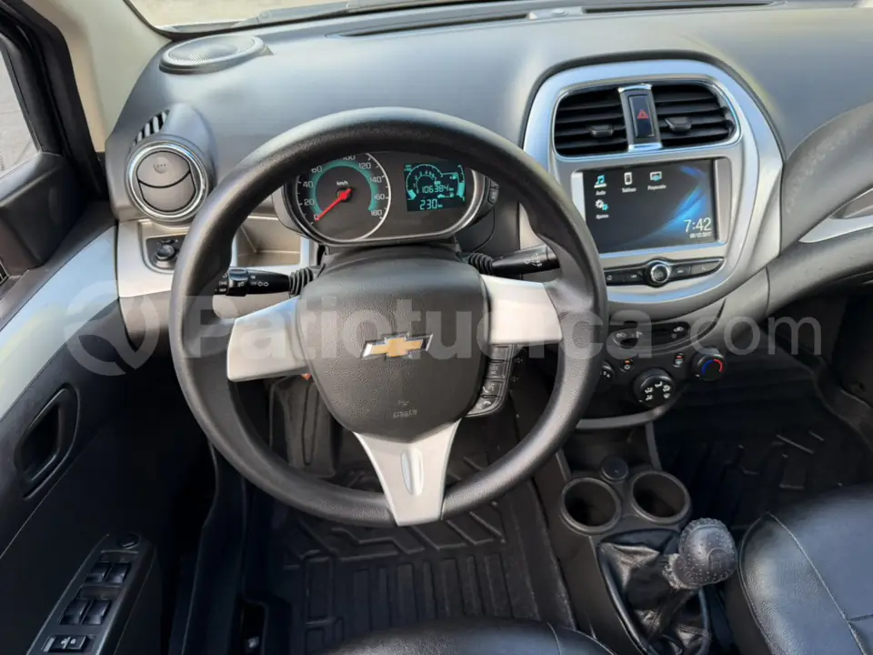 Foto 31 de Chevrolet Spark GT LTZ