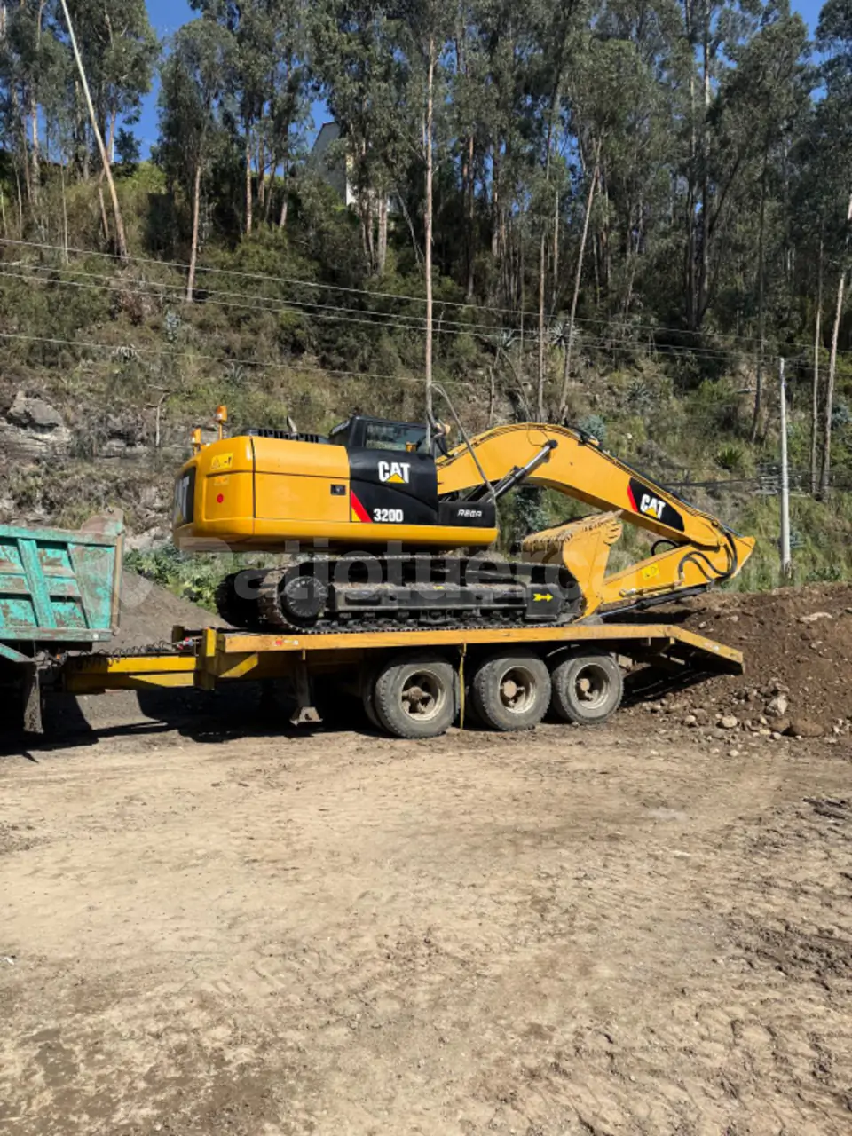 Foto 2 de Caterpillar 320D