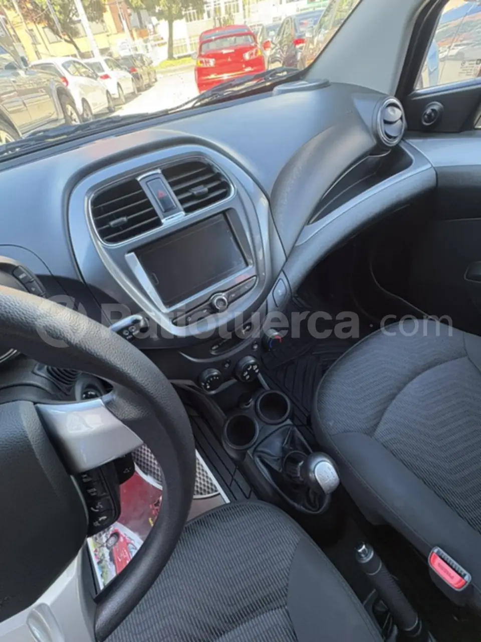 Foto 9 de Chevrolet Spark GT