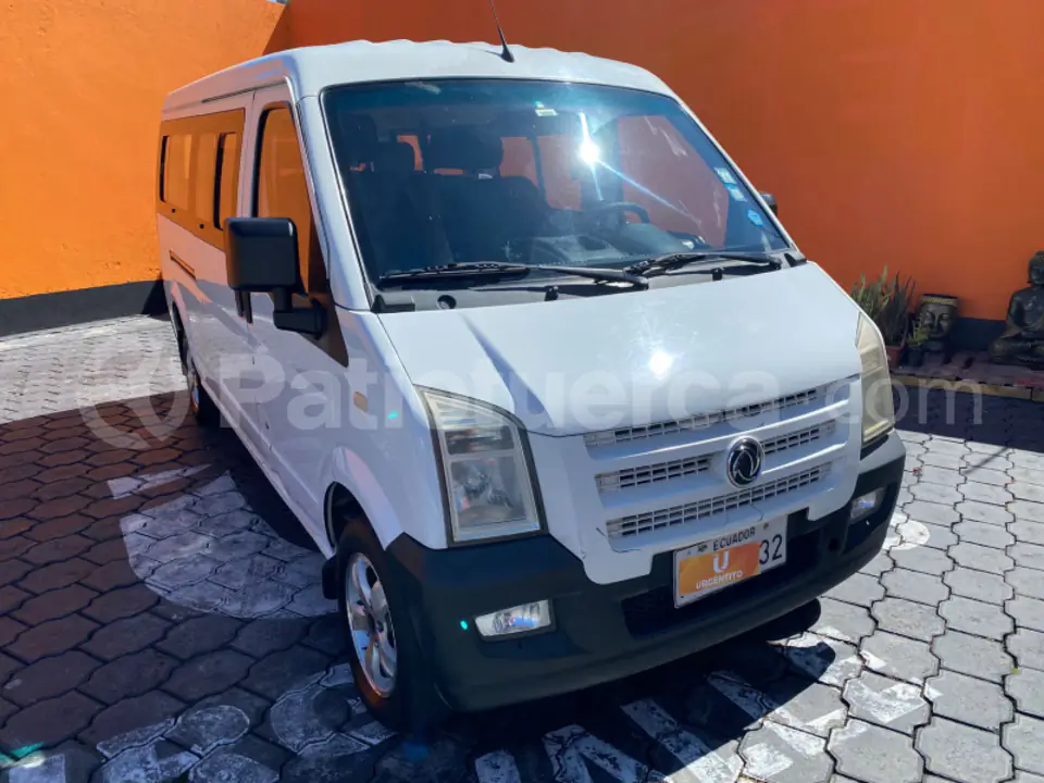 Foto 2 de DFSK C37  AC 1.5 4P