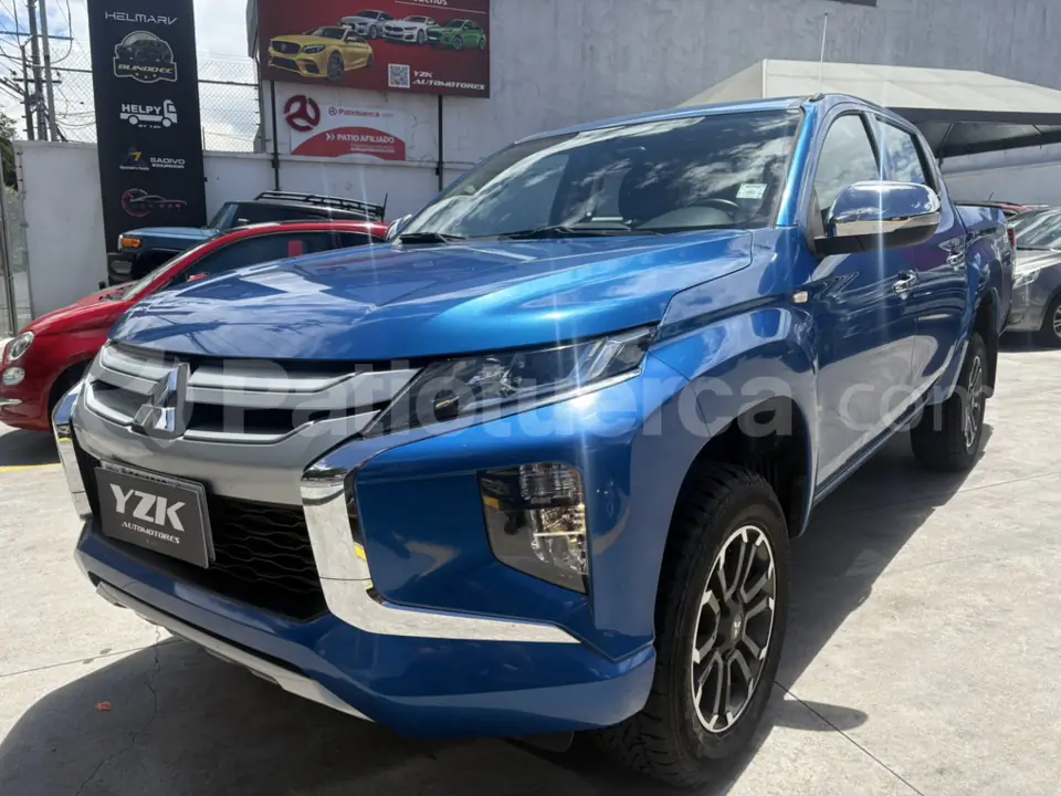 Foto 8 de Mitsubishi L200 HIRIDER
