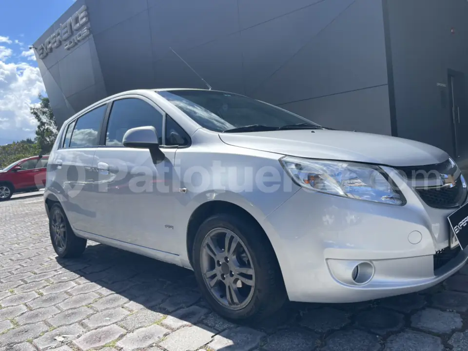 Foto 2 de Chevrolet SAIL LTZ