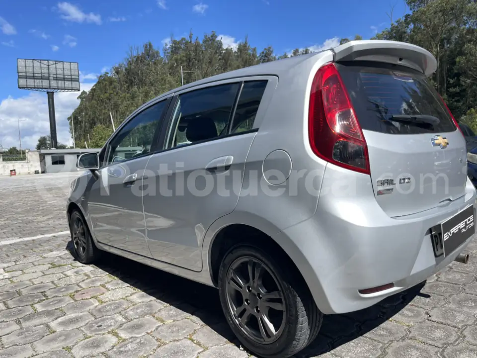 Foto 5 de Chevrolet SAIL LTZ