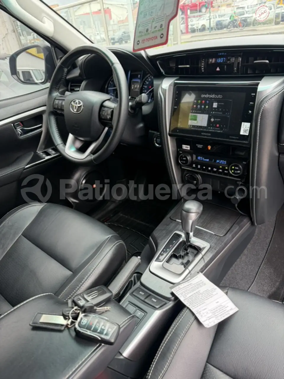 Foto 39 de Toyota Fortuner 4.0