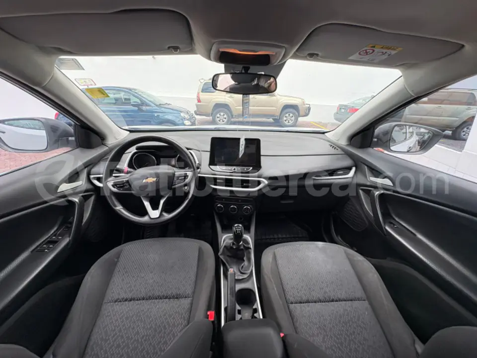 Foto 8 de Chevrolet Tracker LS