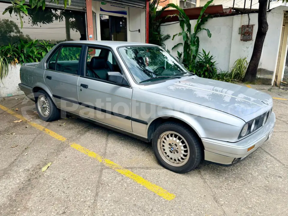 Foto 2 de BMW 320