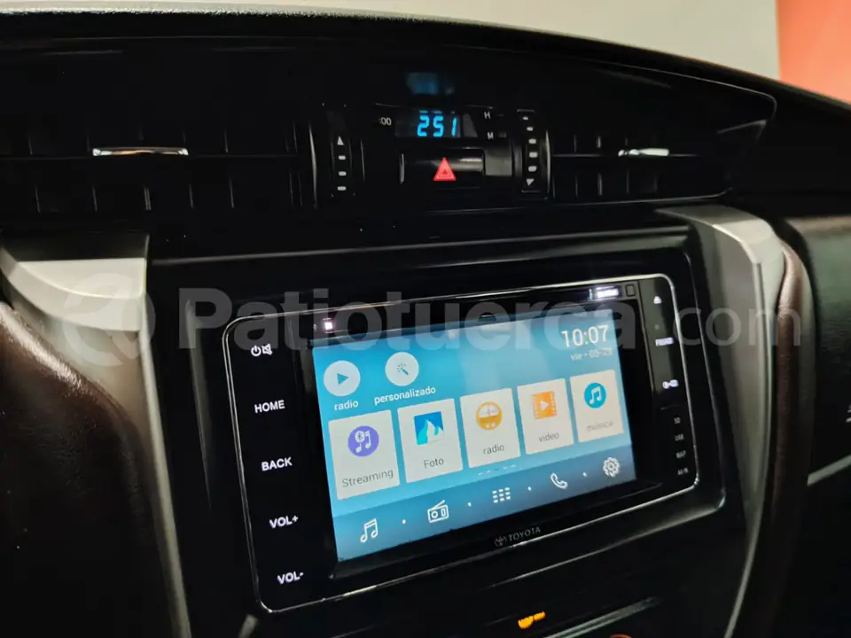 Foto 28 de Toyota New Fortuner