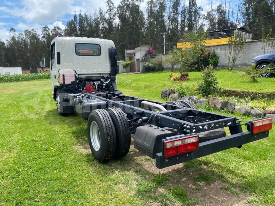 Foto 2 de JAC HFC-1040