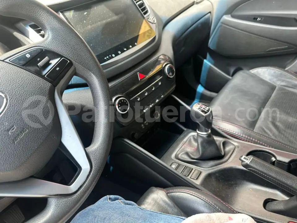 Foto 8 de Hyundai TUCSON TL
