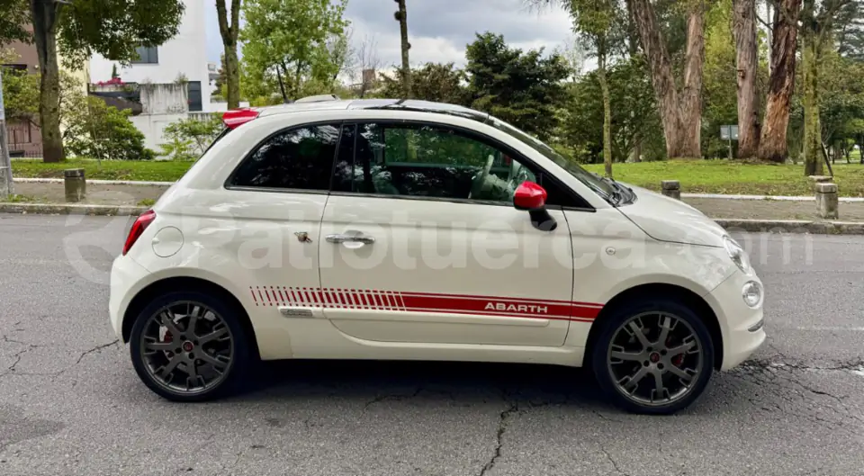 Foto 8 de Fiat 500 LOUNGE