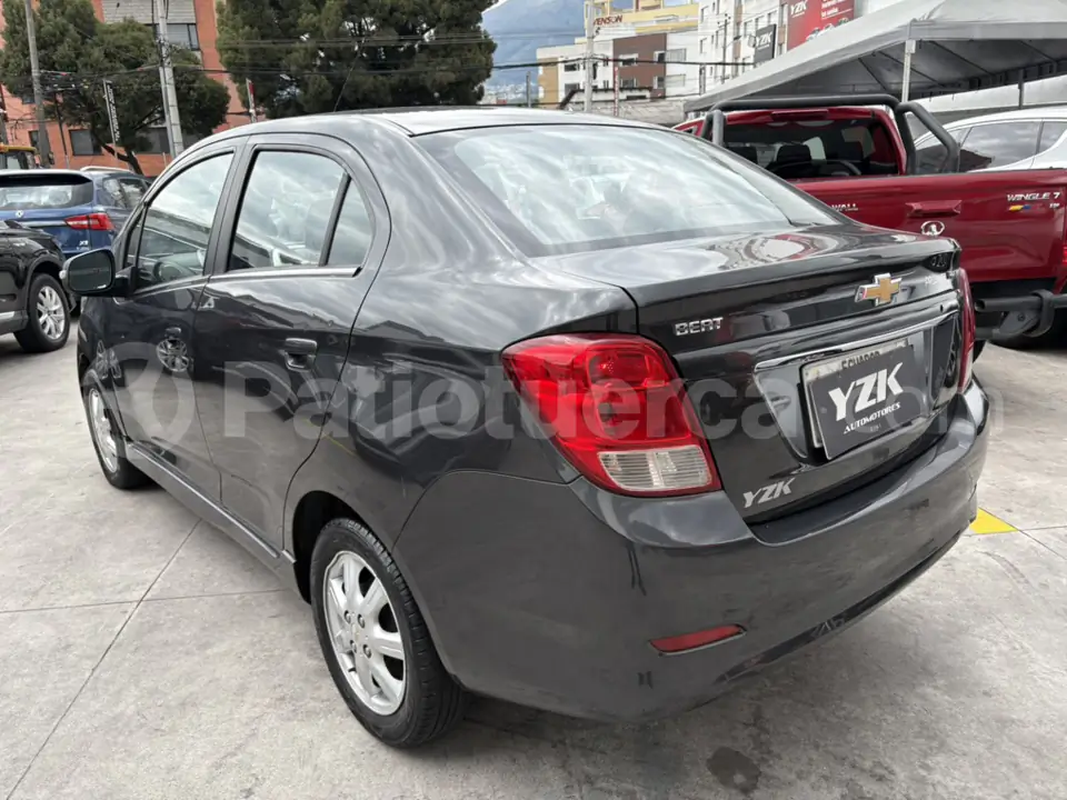 Foto 10 de Chevrolet BEAT PREMIER