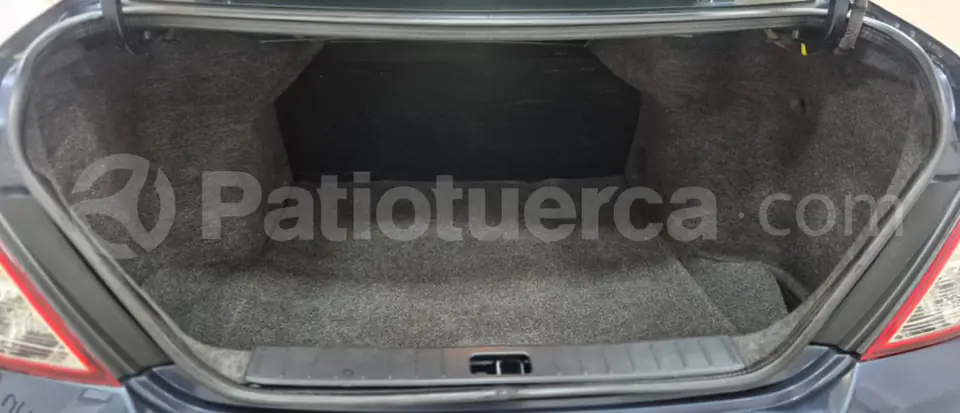 Foto 10 de Nissan Versa