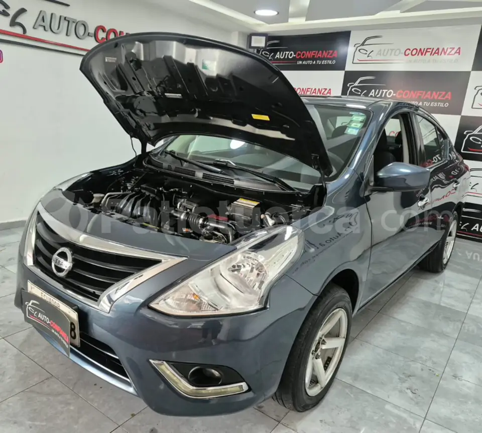 Foto 27 de Nissan Versa