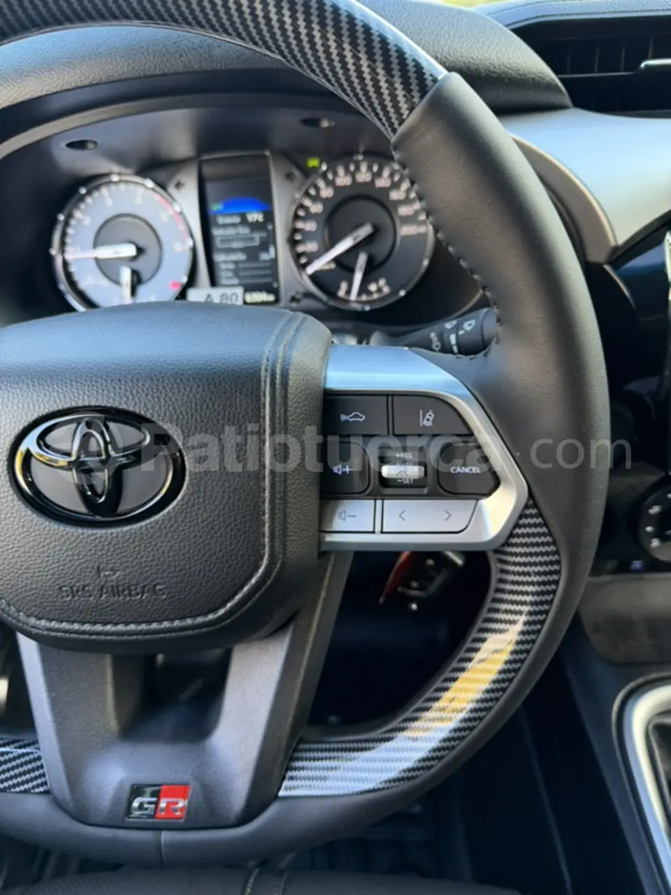 Foto 45 de Toyota Hilux CD 4x4 Diesel