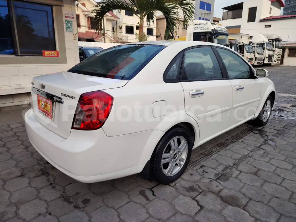 Foto 6 de Chevrolet Optra Advance