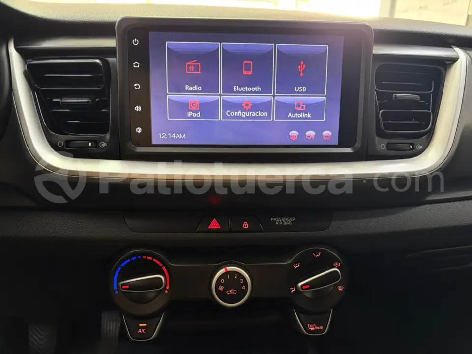 Foto 22 de Kia Stonic LX