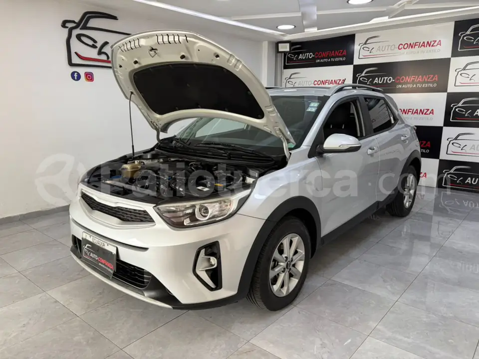 Foto 26 de Kia Stonic LX