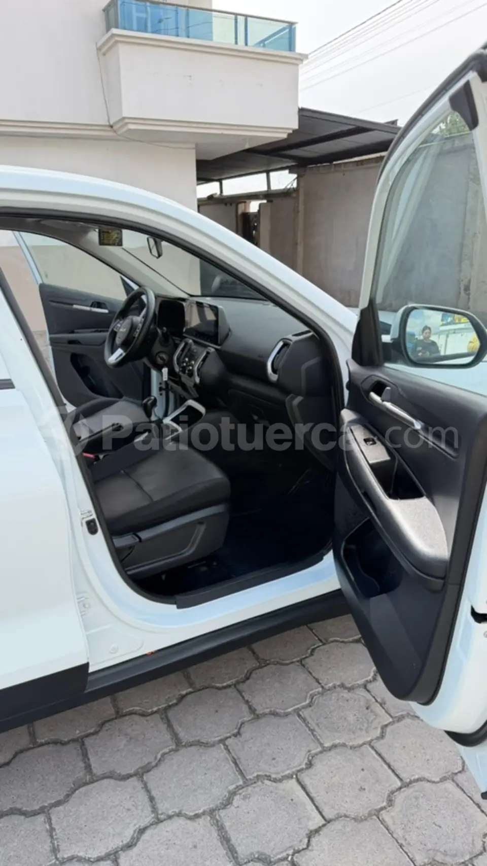 Foto 2 de Kia Sonet AC