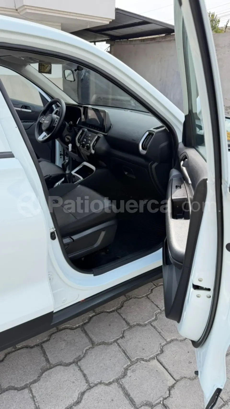 Foto 7 de Kia Sonet AC