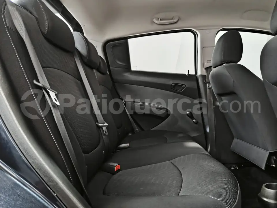 Foto 24 de Chevrolet SPARK GT LS