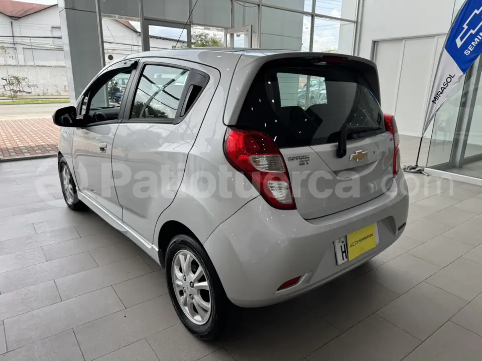 Foto 7 de Chevrolet Spark GT FULL