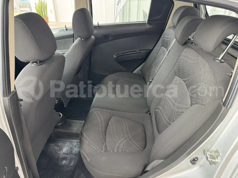 Foto 11 de Chevrolet Spark GT FULL