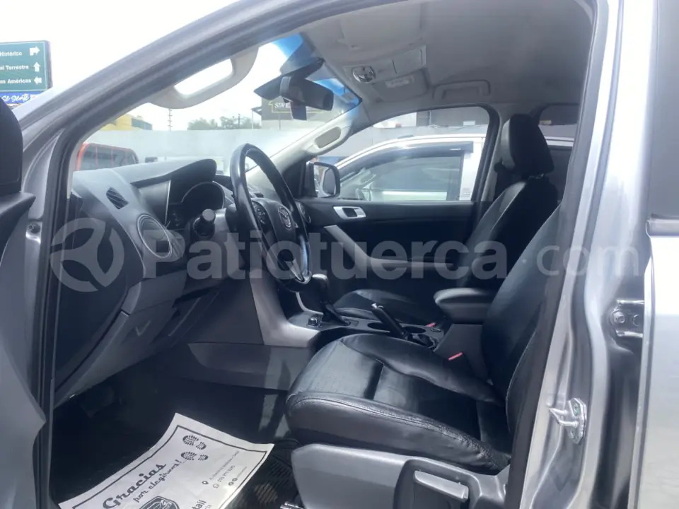 Foto 3 de Mazda BT-50 TSX 4X4