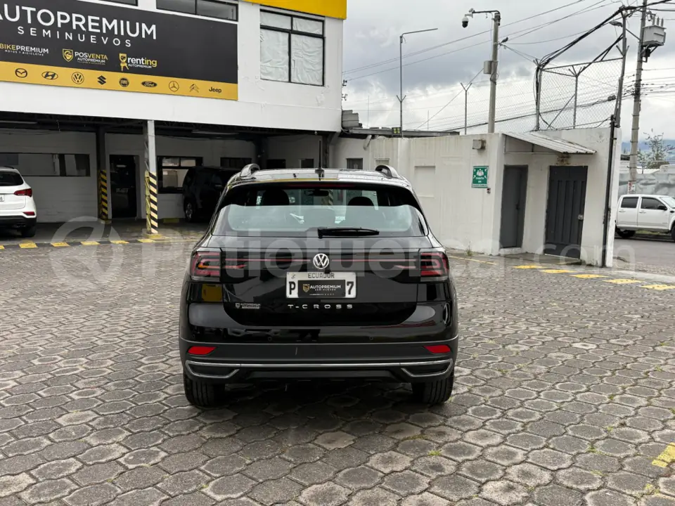 Foto 10 de Volkswagen T-CROSS CONFORTLINE