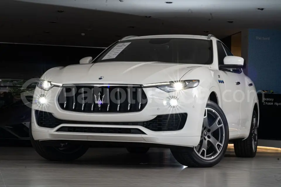 Foto 2 de Maserati GRECALE GT