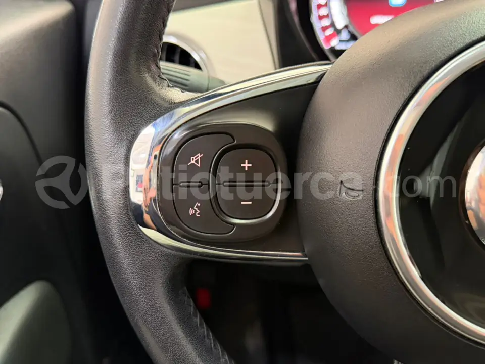 Foto 14 de Fiat 500 LOUNGE