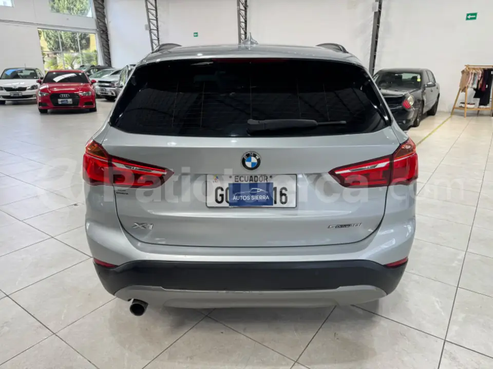 Foto 3 de BMW X1