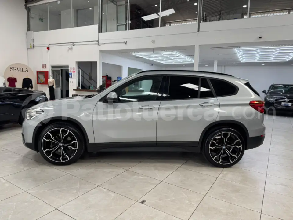 Foto 2 de BMW X1