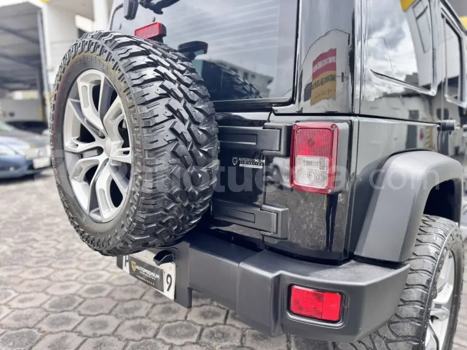 Foto 18 de Jeep Wrangler Unlimited Sport