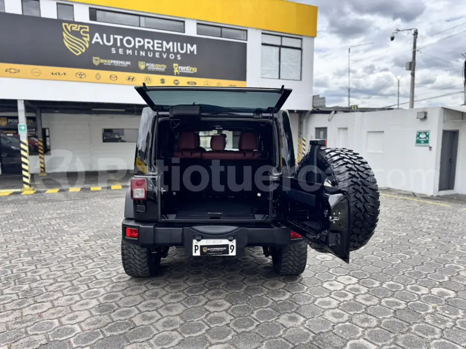 Foto 19 de Jeep Wrangler Unlimited Sport