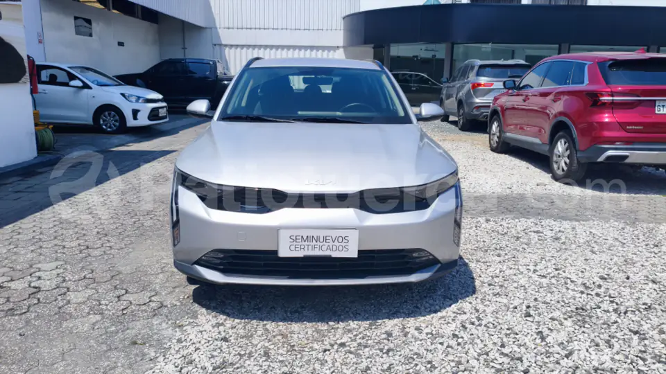 Foto 2 de Kia K3 CROSS