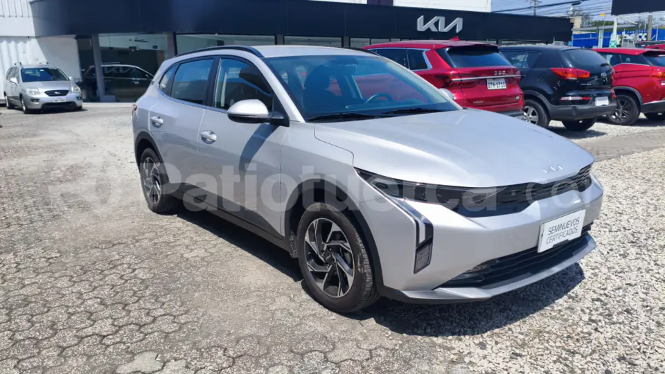 Foto 3 de Kia K3 CROSS