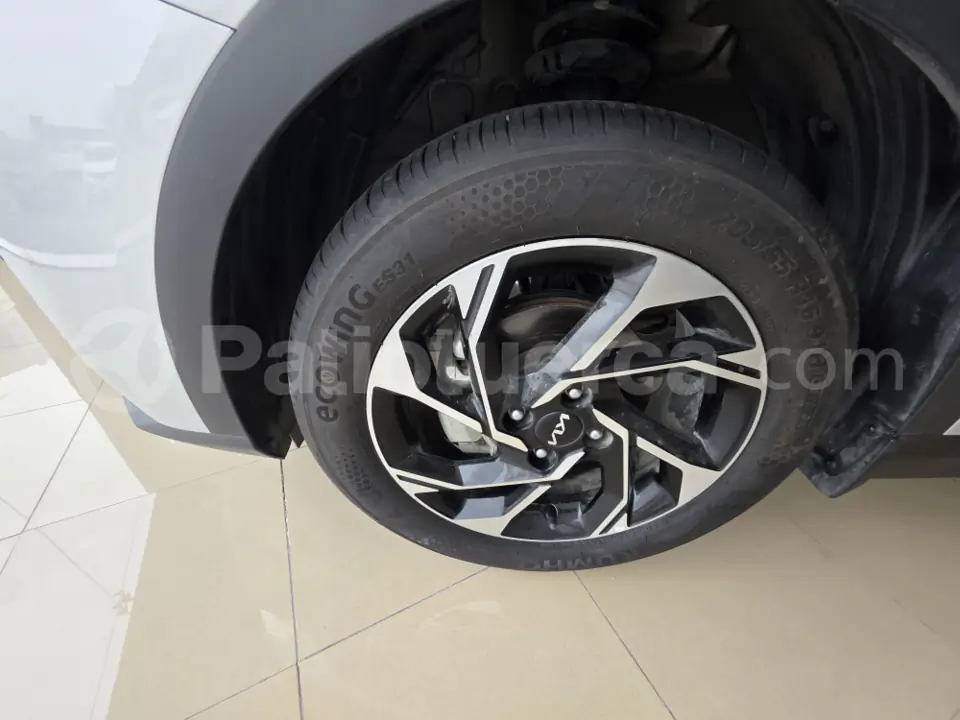 Foto 9 de Kia K3 CROSS